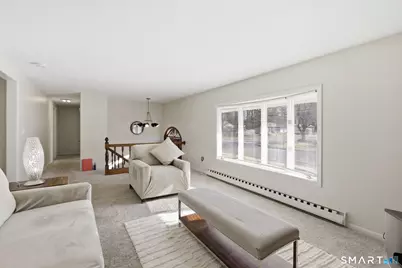 17 Pioneer Drive, Enfield, CT 06082 - Photo 9