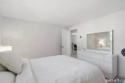17 Pioneer Drive, Enfield, CT 06082 - Photo 13