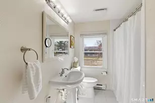 17 Pioneer Dr, Enfield, CT 06082 - Photo 17