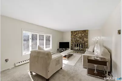 17 Pioneer Drive, Enfield, CT 06082 - Photo 11