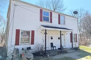 13 Valley Pl N, New Haven, CT 06515 - Photo 1