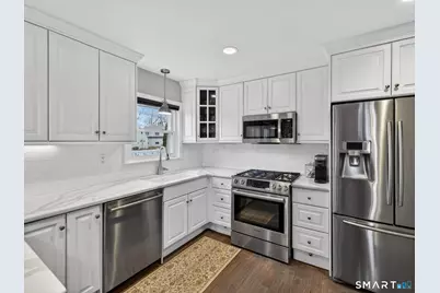 5 Woodland Drive, Old Saybrook, CT 06475 - Photo 9