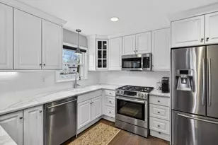 5 Woodland Dr, Old Saybrook, CT 06475 - Photo 9