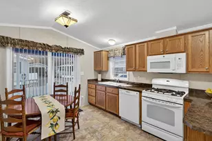 48 Linden Ave N, Westbrook, CT 06498 - Photo 11