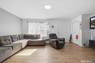 18 Division St, Norwich, CT 06360 - Photo 31