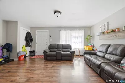 18 Division Street, Norwich, CT 06360 - Photo 15