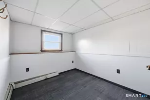 20 Kent Ct, Middletown, CT 06457 - Photo 23