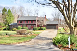 14 North Dr, Simsbury, CT 06070 - Photo 1