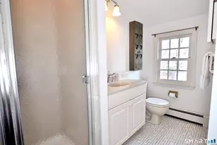 14 North Dr, Simsbury, CT 06070 - Photo 25