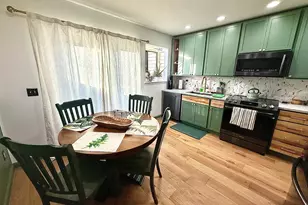 14 Sunrise Hill Rd, Norwalk, CT 06851 - Photo 9