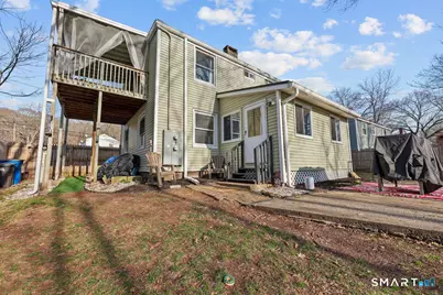 4 Hilltop Road, New Haven, CT 06515 - Photo 17