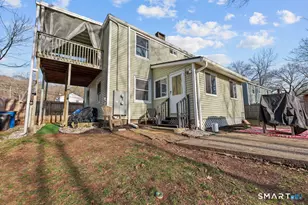 4 Hilltop Rd, New Haven, CT 06515 - Photo 17