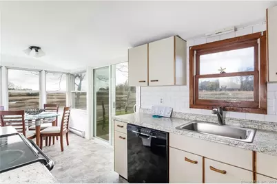 18 Thompson Lane, Old Saybrook, CT 06475 - Photo 9