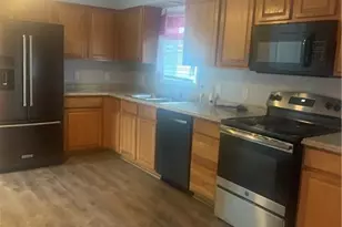 10 Elro St, Manchester, CT 06040 - Photo 5