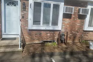 63 Webb St, Meriden, CT 06451 - Photo 1