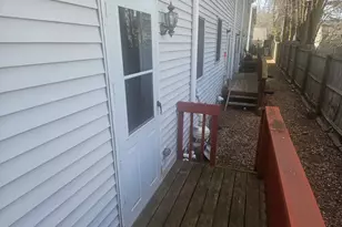 63 Webb St, Meriden, CT 06451 - Photo 17