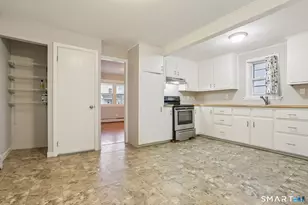 41 Fountain St, Norwich, CT 06360 - Photo 7