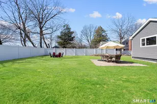 30 Dee Ln, Stamford, CT 06902 - Photo 37