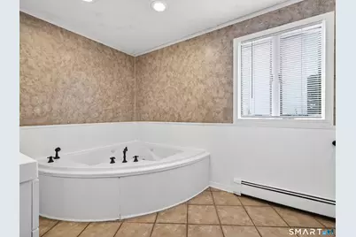 23 Skyview Terrace, Groton, CT 06340 - Photo 19