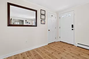 23 Skyview Terrace, Groton, CT 06340 - Photo 3