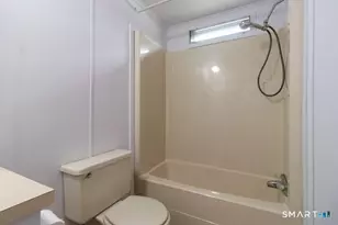 40 Matthews St, Bristol, CT 06010 - Photo 25