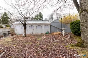 40 Matthews St, Bristol, CT 06010 - Photo 31