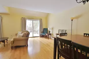 141 Courtyard Ln, Mansfield, CT 06268 - Photo 9