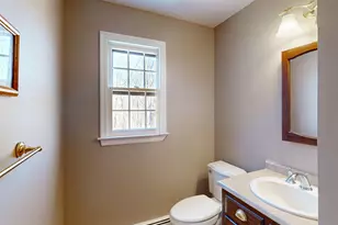 170 Boggs Hill Rd, Newtown, CT 06470 - Photo 19