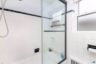 40 Arnold Way, West Hartford, CT 06119 - Photo 13