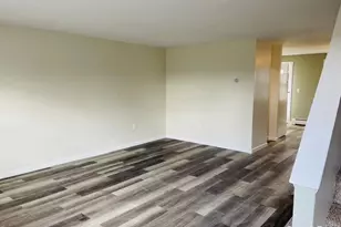 72 Glen Eagle Dr, Bristol, CT 06010 - Photo 23