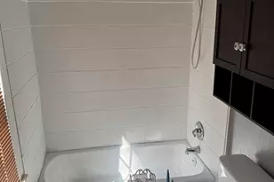 110 Cedar St, Norwich, CT 06360 - Photo 7