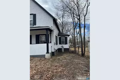 110 Cedar Street, Norwich, CT 06360 - Photo 3