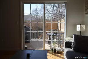 25 W Silver St, Middletown, CT 06457 - Photo 9