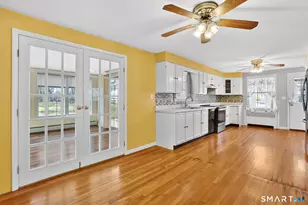 3 Magnolia Dr, Enfield, CT 06082 - Photo 9