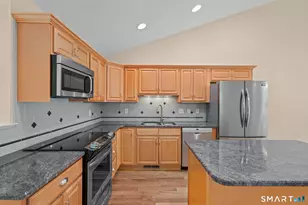 22 Common Way Dr, Brooklyn, CT 06234 - Photo 3