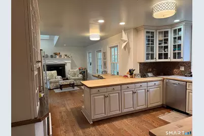 301 Old Norwalk Road, New Canaan, CT 06840 - Photo 11