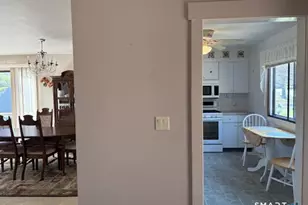 99 Seminole Ln, Stratford, CT 06614 - Photo 7