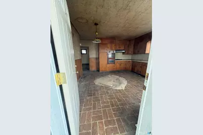 20 William Street, New Britain, CT 06051 - Photo 11