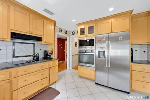 4 Harrison Dr, Cromwell, CT 06416 - Photo 11