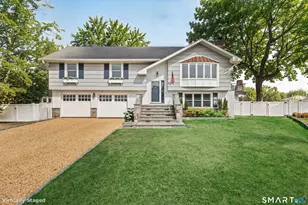 102 Soundview Dr, Stamford, CT 06902 - Photo 1