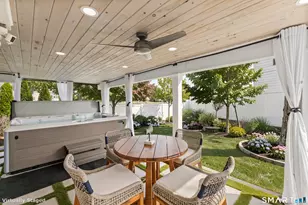 102 Soundview Dr, Stamford, CT 06902 - Photo 29