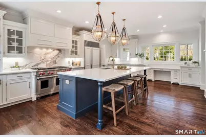 1421 Oenoke Ridge, New Canaan, CT 06840 - Photo 15