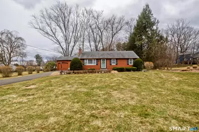 25 Nutmeg Road, East Granby, CT 06026 - Photo 1