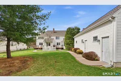 42 Dunham Street #42, Wethersfield, CT 06109 - Photo 5