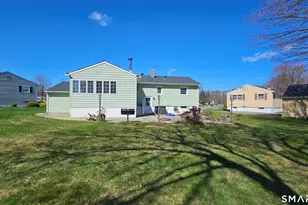 70 Tumblebrook Rd, Milford, CT 06461 - Photo 15