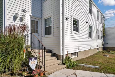 983 Black Rock Turnpike, Fairfield, CT 06825 - Photo 17