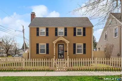 135 Laurel Place, Bridgeport, CT 06604 - Photo 1