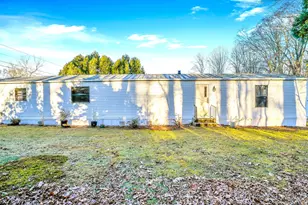 46 Barbara Ave, Prospect, CT 06712 - Photo 3