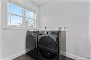 183 Vesper St, Fairfield, CT 06825 - Photo 23