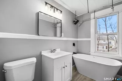 12 Newman Street, Manchester, CT 06040 - Photo 9